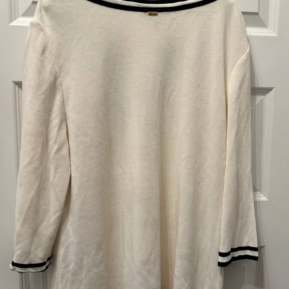 St John Sport Cream Tunic with Black Trim - Picture 4 of 6